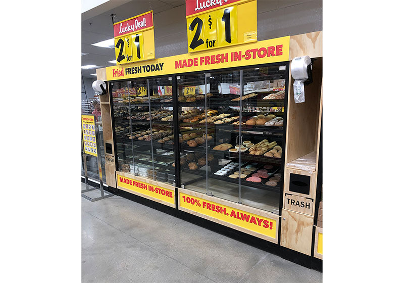 Pastry Case with 3 Doors [LY-BAK-3D6S]